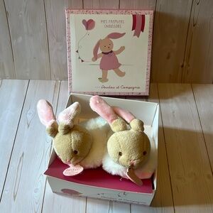 Doudou et Compagnie Baby Booties NWT